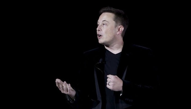 Điều ít ai hay về 1 ngày bận rộn của tỷ phú Elon Musk