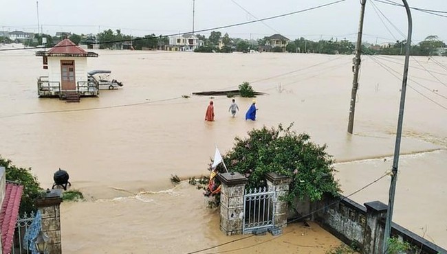 Tình hình mưa lũ ở các tỉnh miền Trung: Cập nhật thông tin mới nhất 
