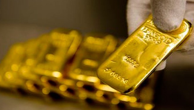 Giá vàng hôm nay: Vàng thế giới và trong nước đồng loạt giảm nhẹ phiên đầu tuần