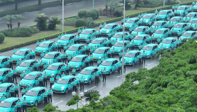 Taxi thuần điện của tỷ phú Phạm Nhật Vượng hoạt động ở TP HCM từ 30/4