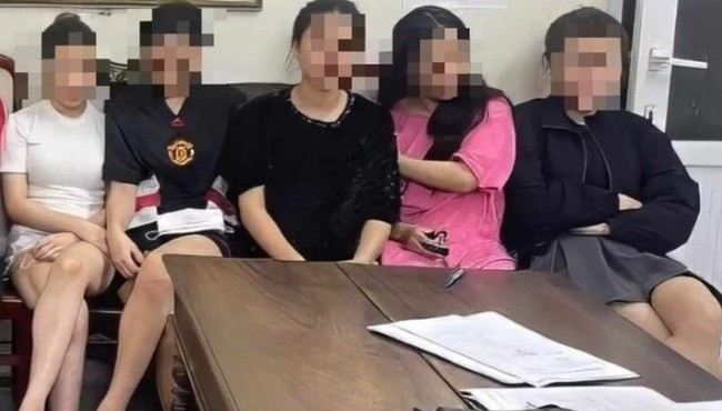 Thông tin bất ngờ về 5 cô gái ‘bay lắc’ cùng nhóm cầu thủ Hà Tĩnh 