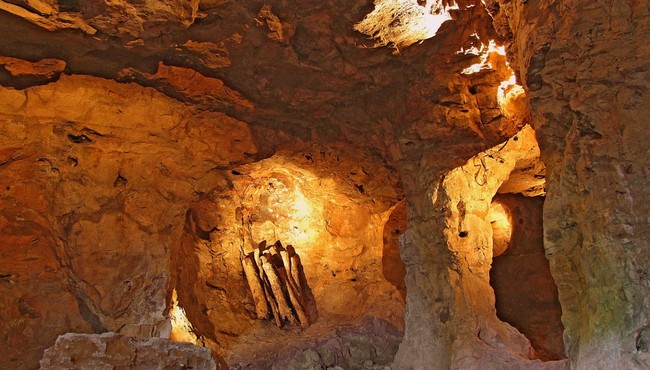 Mỏ đá lửa Spiennes - khu hầm mỏ của người tiền sử nổi tiếng nhất thế giới