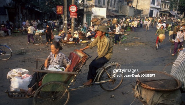 Ngắm Việt Nam cuối thập niên 1990 qua loạt ảnh đắt giá
