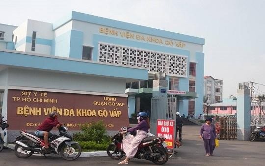 Giám đốc bệnh viện quận Gò Vấp nghi gom khẩu trang bán kiếm lời bị đình chỉ 