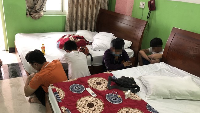 21 dân chơi thác loạn ma tuý trong khách sạn ở Sài Gòn