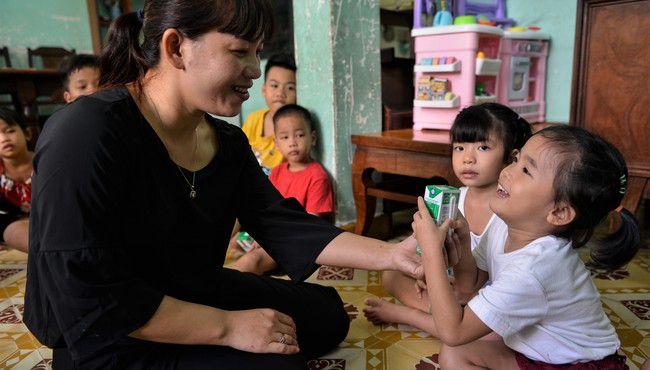 Quỹ sữa vươn cao Việt Nam và Vinamilk “kết nối yêu thương” tại TP.HCM