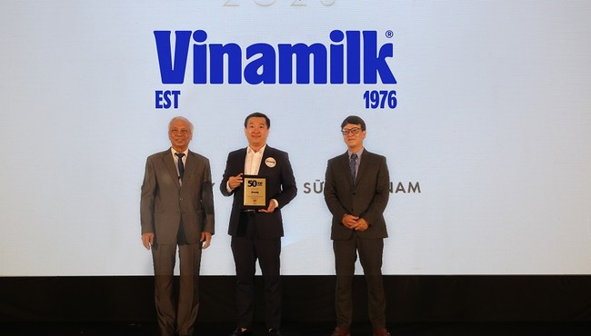 VINAMILK luôn nằm trong Top doanh nghiệp niêm yết hàng đầu Việt Nam