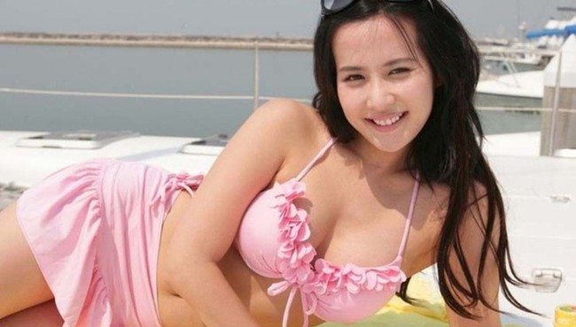 Cho Yeo Jeong - nữ diễn viên 18+ sở hữu thân hình nóng bỏng