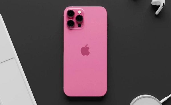 Cận cảnh iPhone 13 màu hồng kẹo ngọt đang hot
