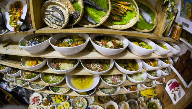 Video: Bộ sưu tập hàng trăm món ăn Việt được tạo hình từ đất sét