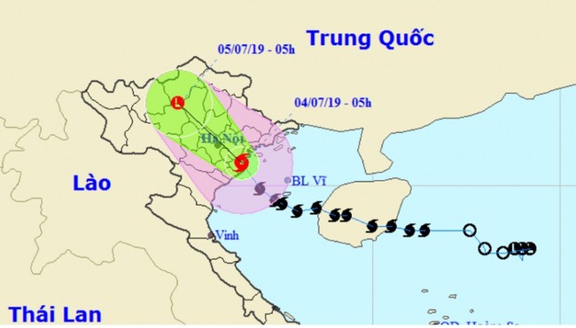 Bão số 2 giật cấp 11 đã đổ bộ vào đất liền, mưa rất to từ Thanh Hóa đến Nghệ An 