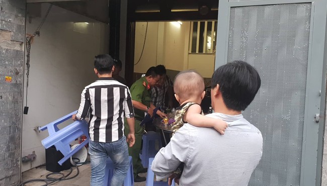 2 thanh niên bị công an tạm giữ vì mất CMND: Quận Bình Tân giải thích gì?