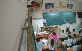 Quận Tân Phú thông tin vụ bí mật đặt máy quay, phát hiện cô giáo bạo hành học trò