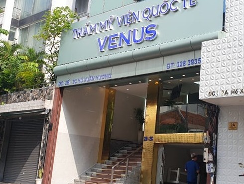 Khách hàng tố thẩm mỹ quốc tế Venus lừa đảo, đòi lại tiền điều trị 