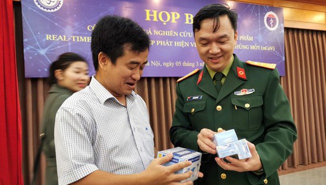 Vụ nâng khống giá kit test Việt Á: Bắt 1 thượng tá của Học viện Quân y