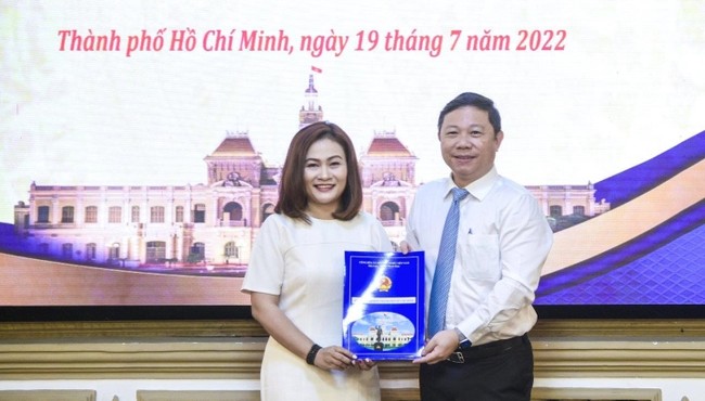 Nhà báo Nguyễn Thị Thu Hà làm Tổng Biên tập Tạp chí Du lịch TP HCM