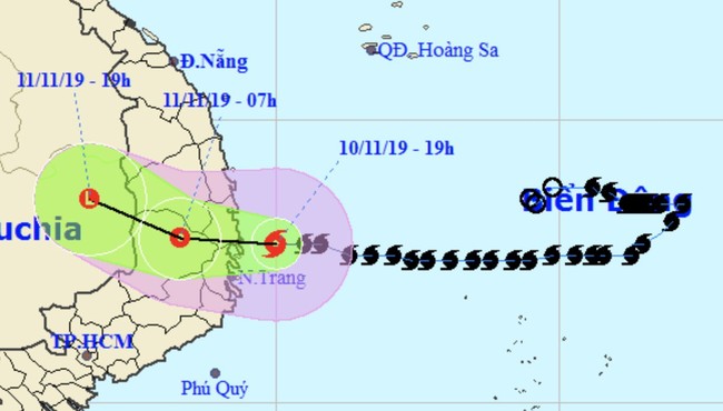 Bão số 6 suy yếu, cảnh báo mưa lũ lớn trên diện rộng từ Quảng Bình trở vào