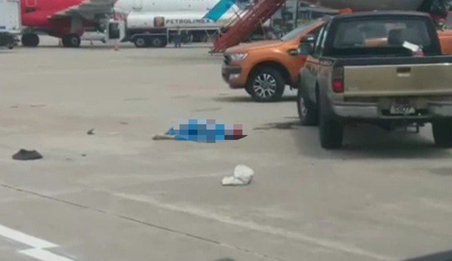 Xe bán tải tông chết nữ nhân viên vệ sinh trong sân bay Nội Bài