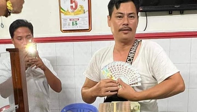 Vụ trúng số độc đắc ở Trà Vinh: Tiết lộ của chủ đại lý bán 14 vé số trúng giải đặc biệt 