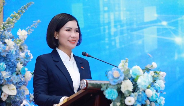 Chủ tịch NCB Bùi Thị Thanh Hương: 'Cổ đông thiểu số luôn luôn được bảo vệ đầu tiên'