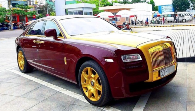 Ngắm Rolls-Royce Ghost mạ vàng độc của đại gia Trịnh Văn Quyết