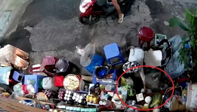 Nghi vấn mẹ xúi con trộm tiền ở Sài Gòn: Đứa trẻ trưởng thành sẽ lầm lạc?