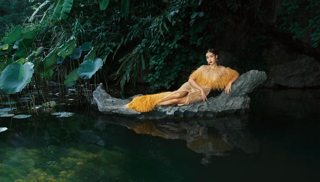 Ngắm hoa hậu Đỗ Mỹ Linh trong bộ ảnh thời trang ở Ninh Bình