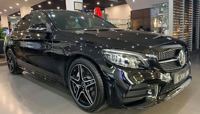 Mercedes-Benz Việt Nam tăng giá nhiều mẫu sang GLB và C-Class từ 40-125 triệu đồng