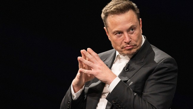 Elon Musk kiếm tiền siêu nhanh: Làm ra hơn 800 triệu đồng mỗi phút 