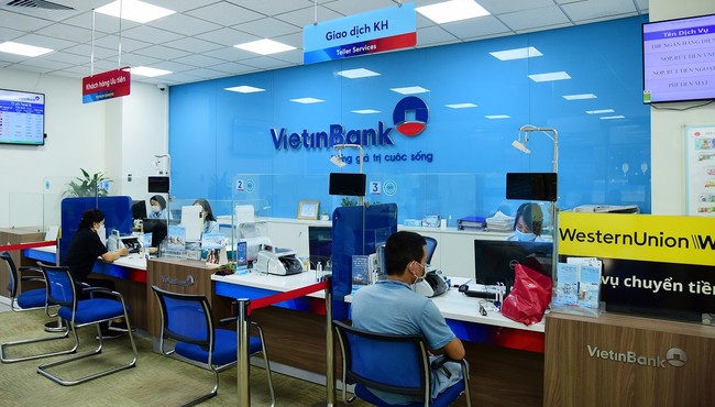 VietinBank báo lãi quý 4 lao dốc 46% về còn 2.921 tỷ đồng, nợ xấu tăng mạnh