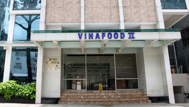 Vinafood 2 tiếp tục lỗ nặng 315 tỷ đồng, giá trị đầu tư của bầu Hiển sụt giảm 