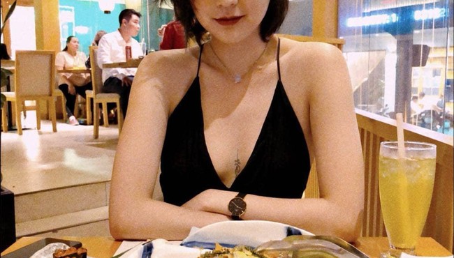 Ngắm gu thời trang cá tính của nữ diễn viên độc quyền của Sơn Tùng M-TP