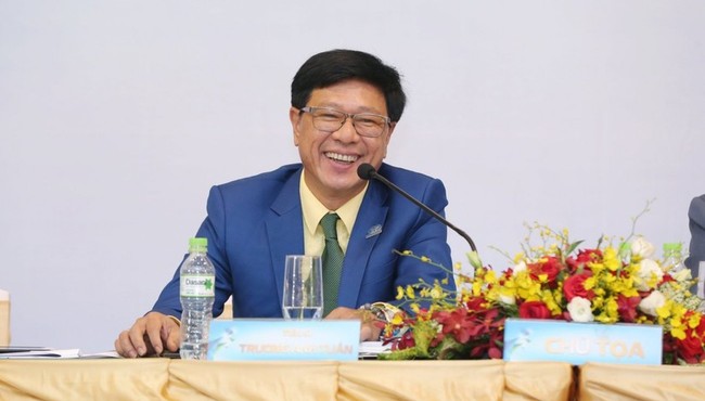 Chủ tịch HQC Trương Anh Tuấn ngồi 'ghế nóng' Thành phố Vàng và động thái 'lạ' 