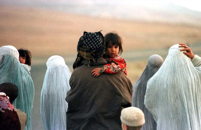Nhin lai thoi gian Taliban cai tri Afghanistan giai doan 1996-2001-Hinh-8