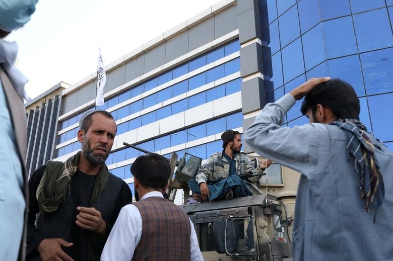 Ben trong thu do Kabul duoi su kiem soat cua Taliban-Hinh-10
