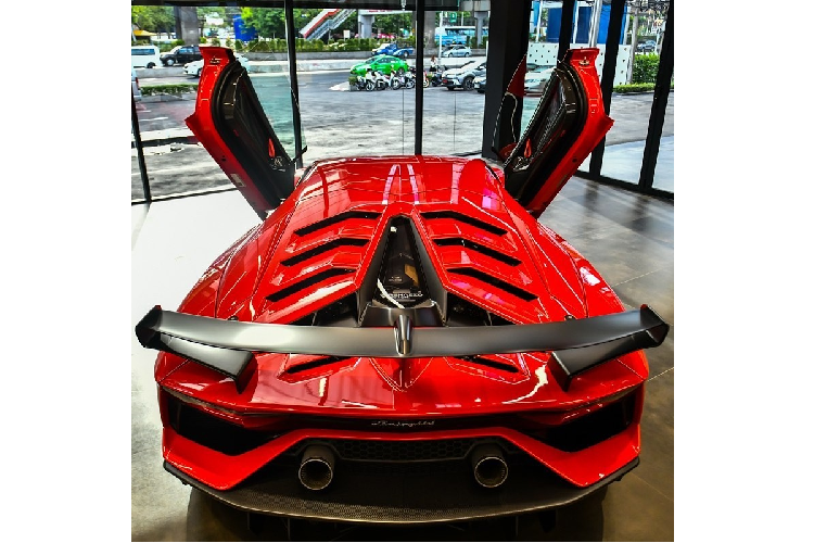 Dan sieu xe hang hiem Lamborghini Aventador SVJ cua dai gia ty do-Hinh-3