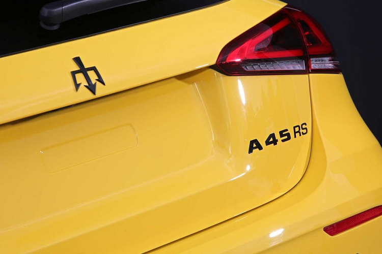 Hot hatch Mercedes-AMG A45 S “tuyet dinh” voi 518 ma luc-Hinh-2
