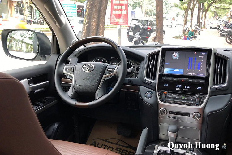 Gan 7 ty cho Toyota Land Cruiser VXS Executive Lounge ve Viet Nam-Hinh-6