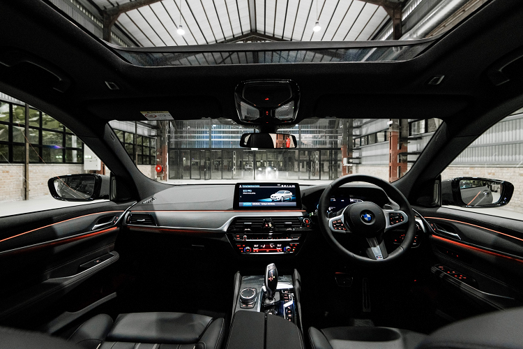 Ngam BMW 6-Series Gran Turismo 2021 gia hon 2,2 ty dong-Hinh-7