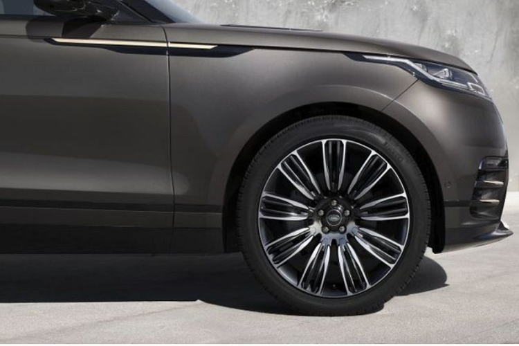 Ngam Range Rover Velar Auric Edition 2022 gia gan 1,9 ty dong-Hinh-2