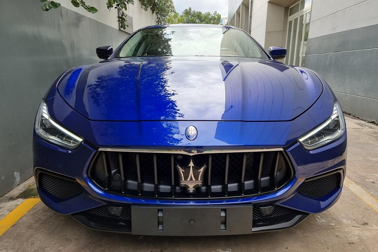 Ngam Maserati Ghibli Hybrid phien ban moi, gan 6 ty dong o Viet Nam