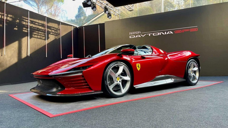 Ferrari Daytona SP3 duoc vinh danh “sieu xe dep nhat nam 2022