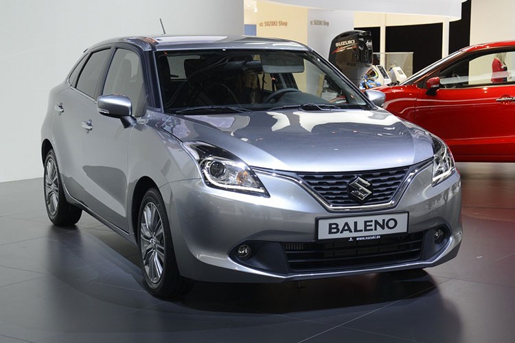 Can canh Suzuki Baleno 2022 gia re, ban quoc te dong co xang 1.5L