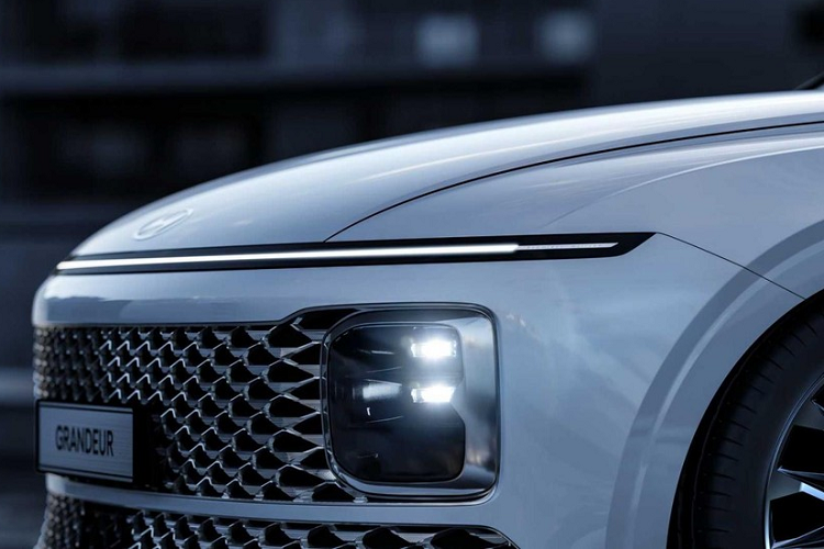 Hyundai Grandeur 2023: Chiec sedan co ngoai hinh ua nhin, ngap cong nghe-Hinh-3