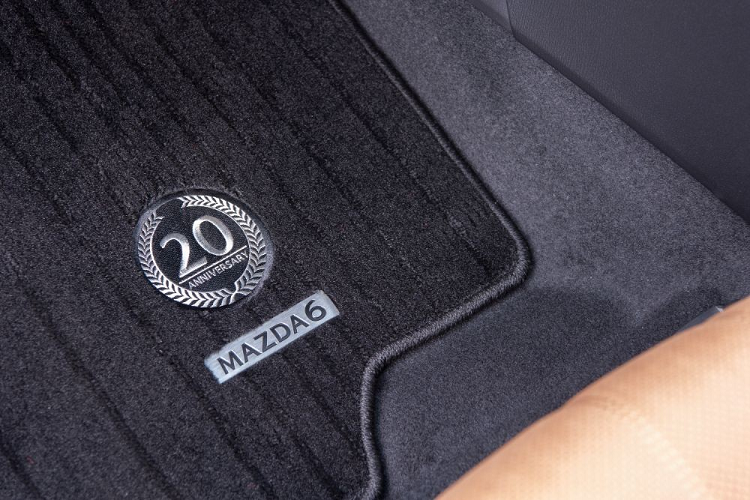 Chi tiet Mazda6 2023 20th Anniversary Edition chi tu 782 trieu dong-Hinh-9