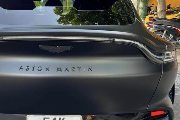 Dai gia Dang Le Nguyen Vu khai xuan bang Aston Martin DBX 707 gia 21,7 ty-Hinh-11