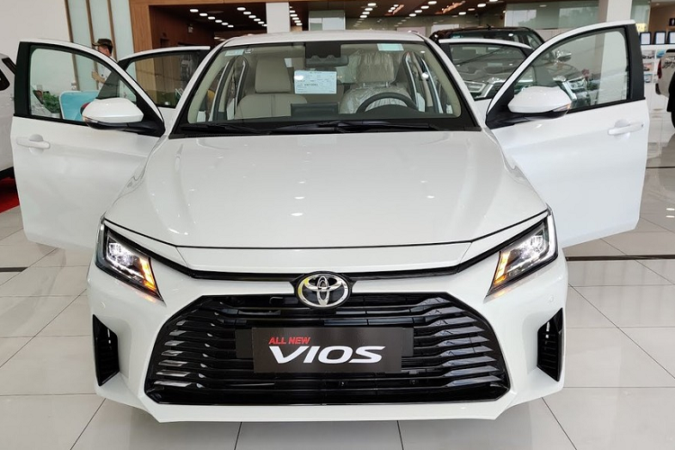 Toyota Vios Hybrid 2024 sap ra mat Dong Nam A, co ve Viet Nam?-Hinh-2