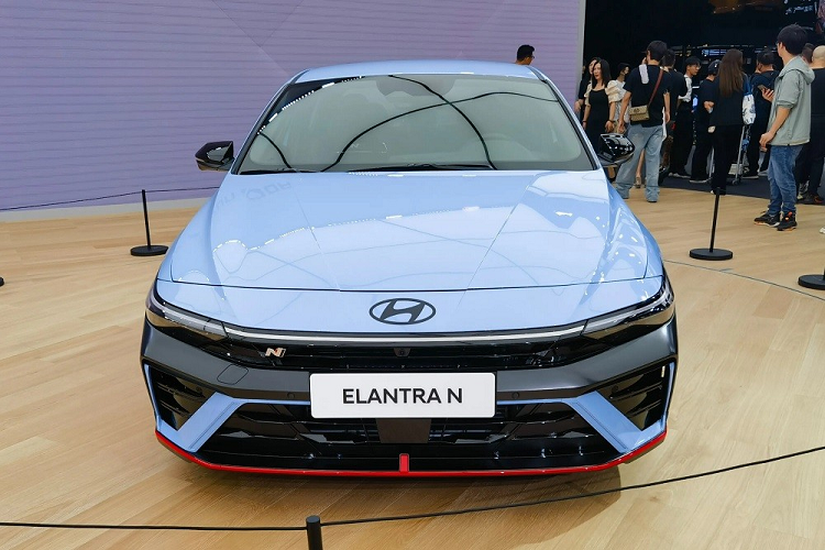 Hyundai Elantra N co phien ban 2024 moi du chua ban o Viet Nam-Hinh-2