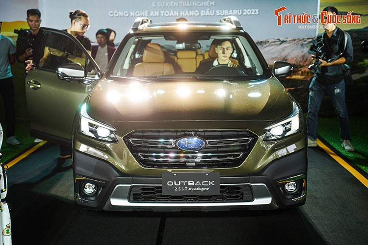 Can canh Subaru Outback 2023 nang cap, gia hon 2 ty tai Viet Nam-Hinh-3