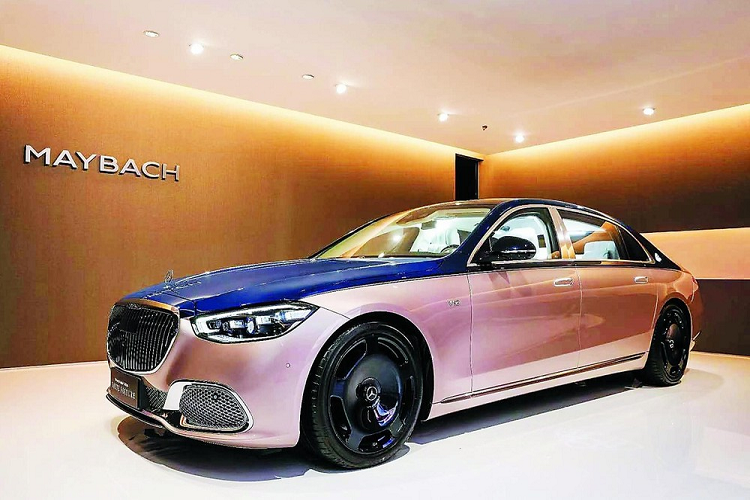 Chi tiet Mercedes-Maybach S680 Haute Voiture hon 23 ty dong